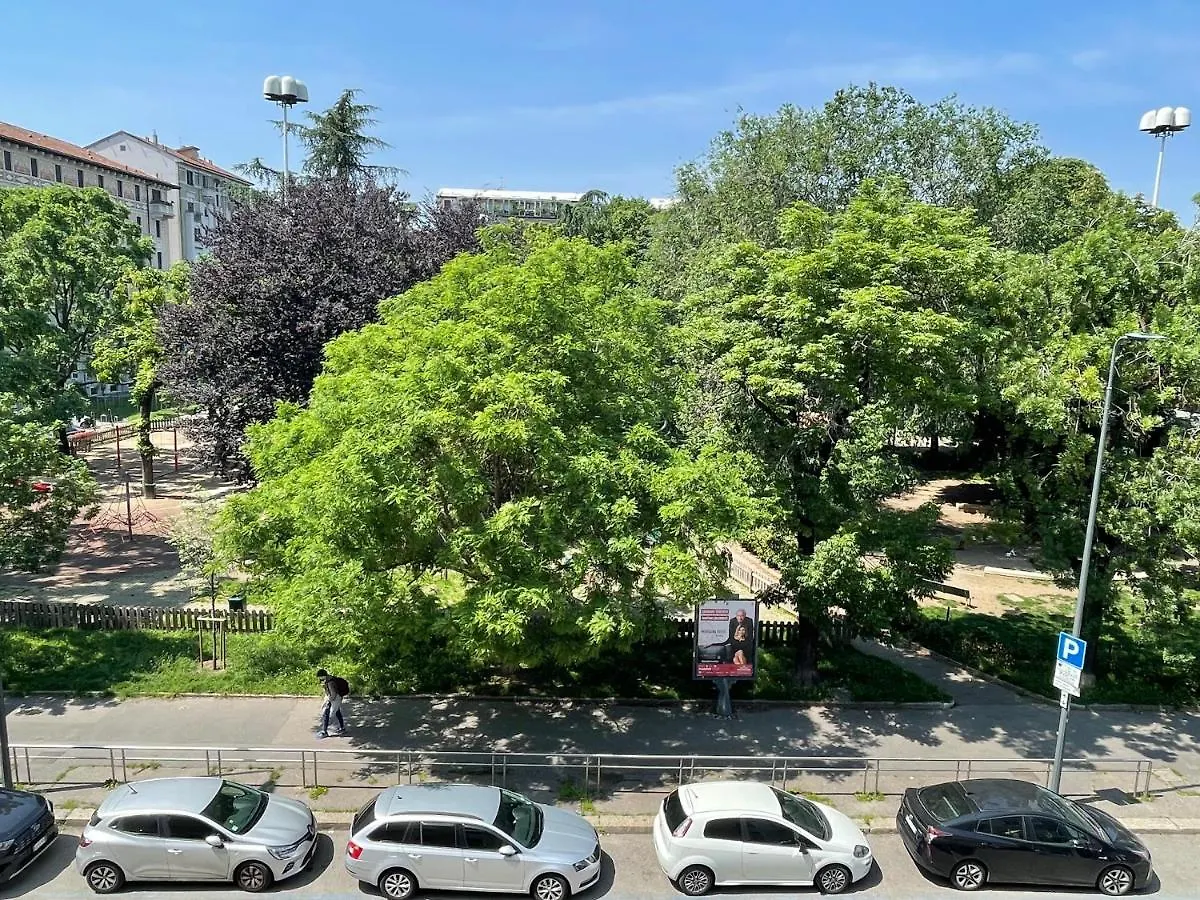 Appartamenti Aspromonte Milan Apartment