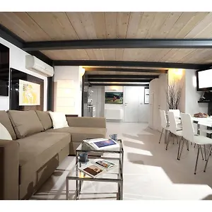rome-luxury-rental-vicolo-palle.it-romehotels.com/